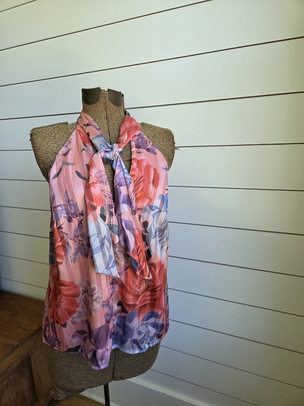 Adelyn Rae Sloan Tie Neck Halter Top